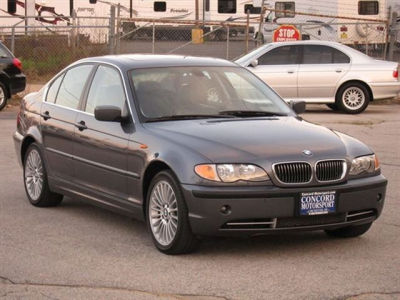 2002 BMW 330  xi
