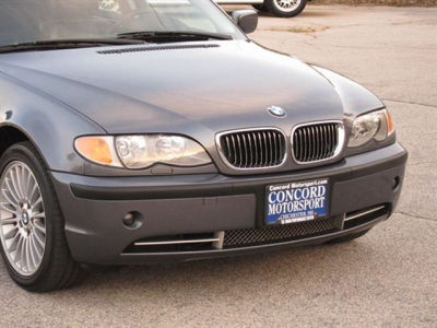 2002 BMW 330  xi