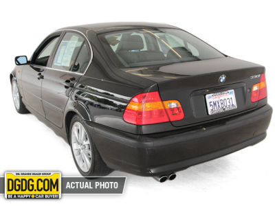 2005 BMW 330 i