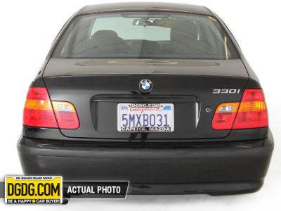 2005 BMW 330 i