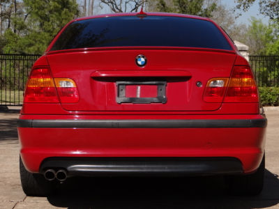 2004 BMW 330 i