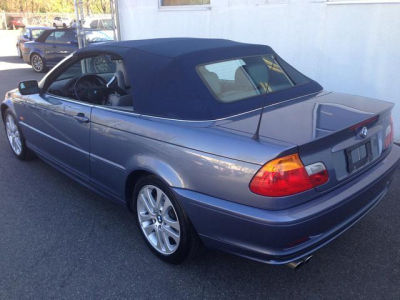 2001 BMW 330  Ci