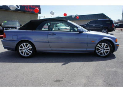 2003 BMW 330  Ci