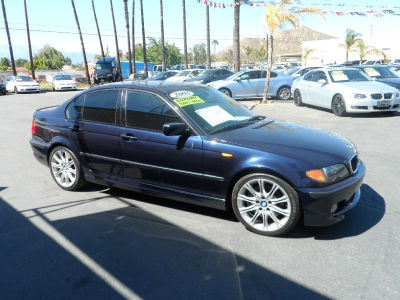 2005 BMW 330  i