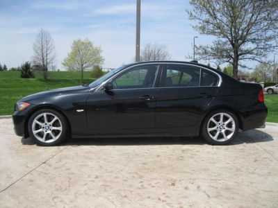 2006 BMW 330  i
