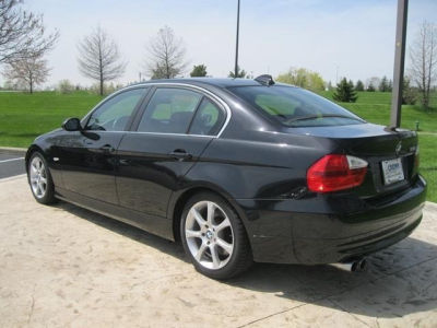 2006 BMW 330  i