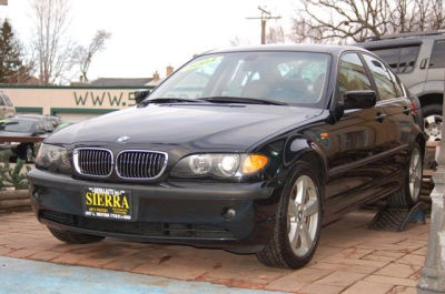 2004 BMW 330  xi