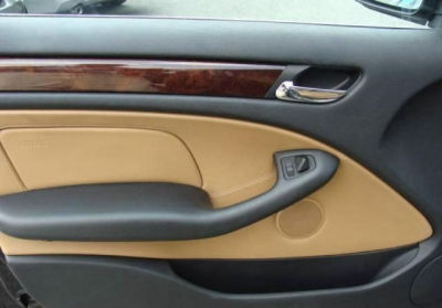 2004 BMW 330  xi