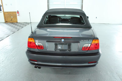 2001 BMW 330  Ci