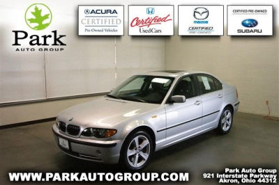 2004 BMW 330  xi