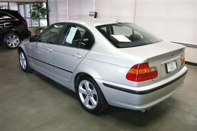 2004 BMW 330  xi
