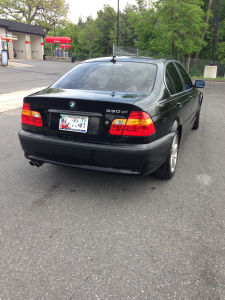 2005 BMW 330  xi