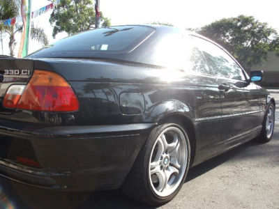 2001 BMW 330  Ci