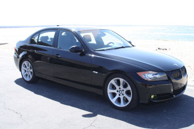 2006 BMW 330  i