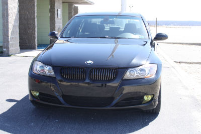 2006 BMW 330  i