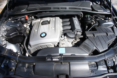 2006 BMW 330  i