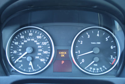 2006 BMW 330  i