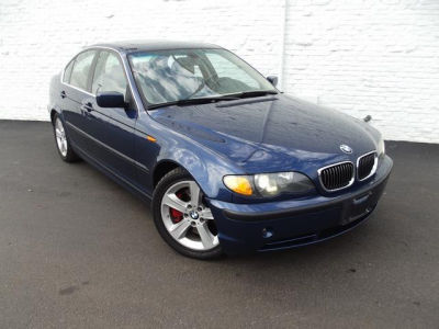 2005 BMW 330  i