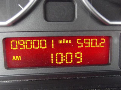 2005 BMW 330  i