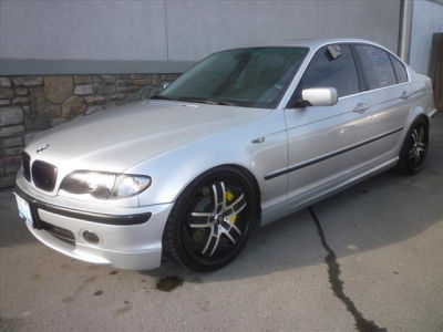 2003 BMW 330 i