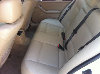 2005 BMW 330 i