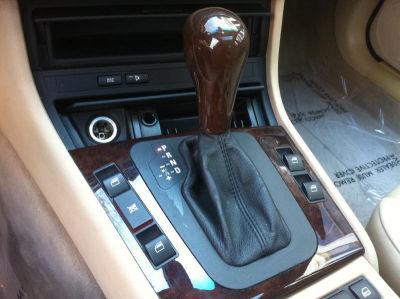 2005 BMW 330 i