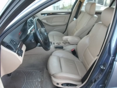 2002 BMW 330 i