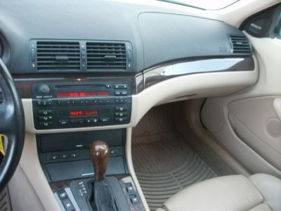 2002 BMW 330 i