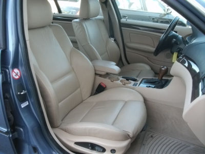 2002 BMW 330 i