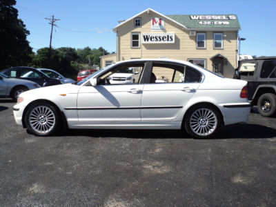 2003 BMW 330 i