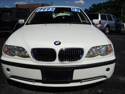 2003 BMW 330 i