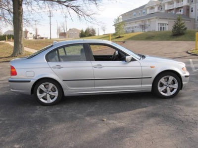 2005 BMW 330 xi