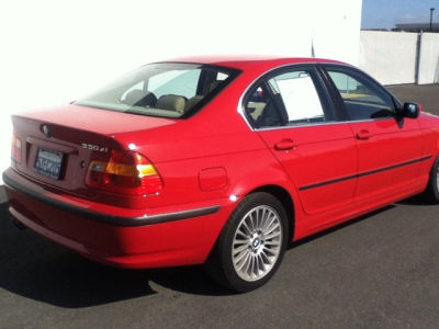 2005 BMW 330  xi