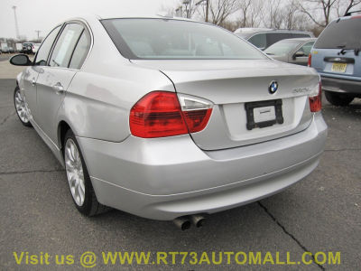 2006 BMW 330  xi