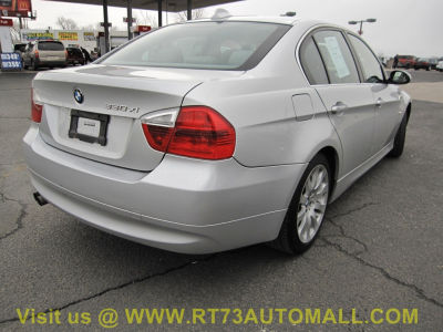 2006 BMW 330  xi
