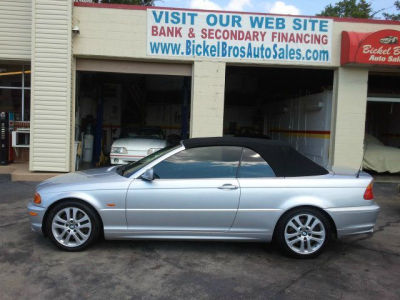 2003 BMW 330  Ci