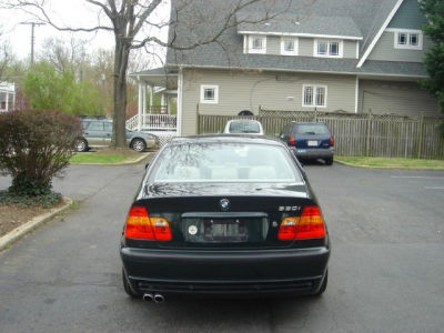 2003 BMW 330 xi