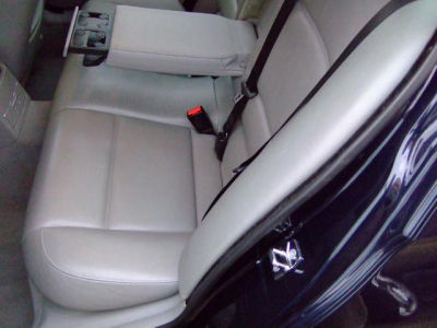 2006 BMW 330 i