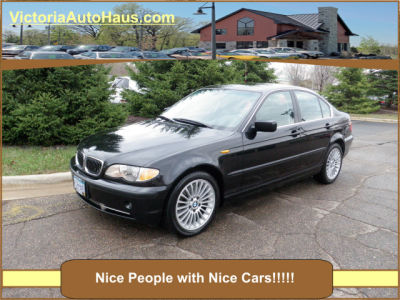 2003 BMW 330  xi