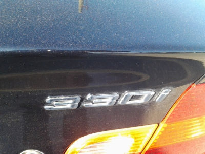 2005 BMW 330 i