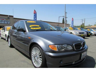 2003 BMW 330  i