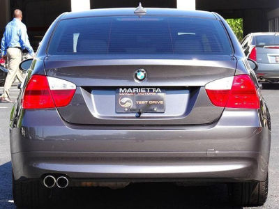 2006 BMW 330 i