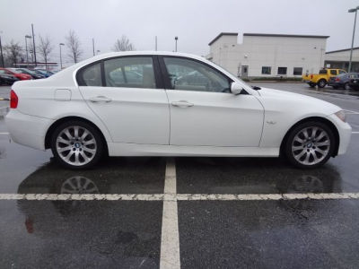 2006 BMW 330 i