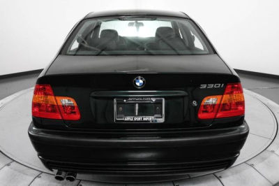 2002 BMW 330 i