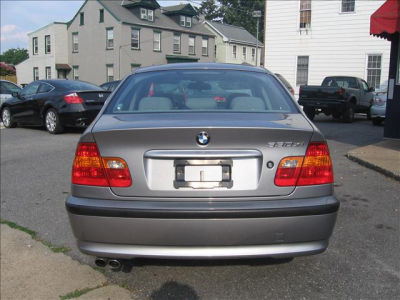 2003 BMW 330 xi