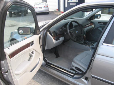 2003 BMW 330 xi