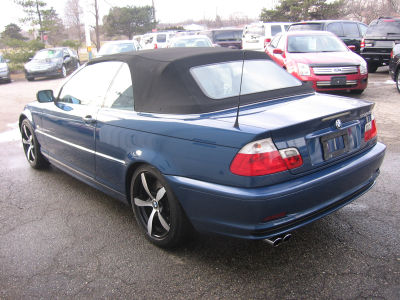 2003 BMW 330  Ci