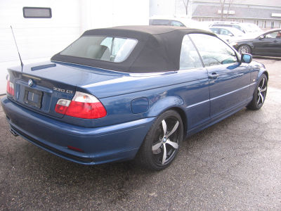 2003 BMW 330  Ci