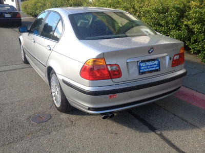 2001 BMW 330 i