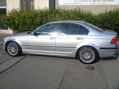 2001 BMW 330 i
